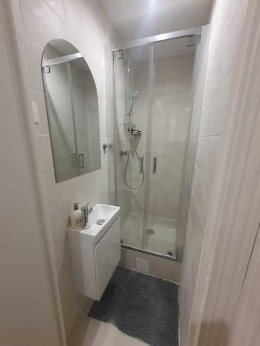 Appartement T2 Aux Portes De Paris アニエール エクステリア 写真