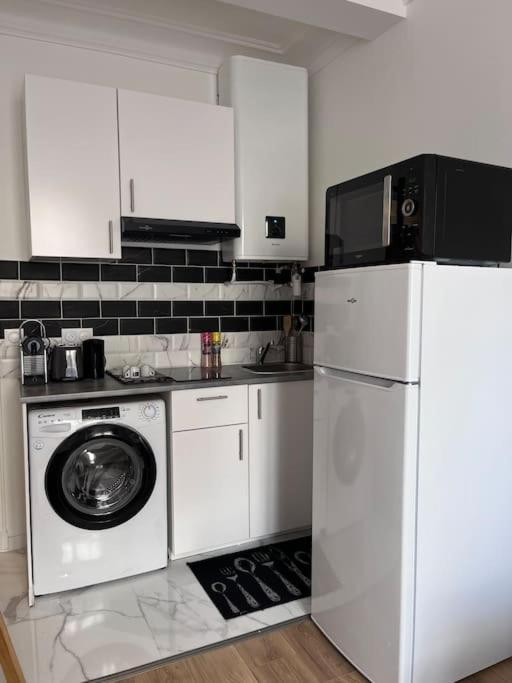 Appartement T2 Aux Portes De Paris アニエール エクステリア 写真